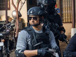 Arya Saloka Lakukan Ini Demi Peran di Film Sayap Sayap Patah 2 Arya Saloka Lakukan Ini Demi Peran di Film Sayap Sayap Patah 2