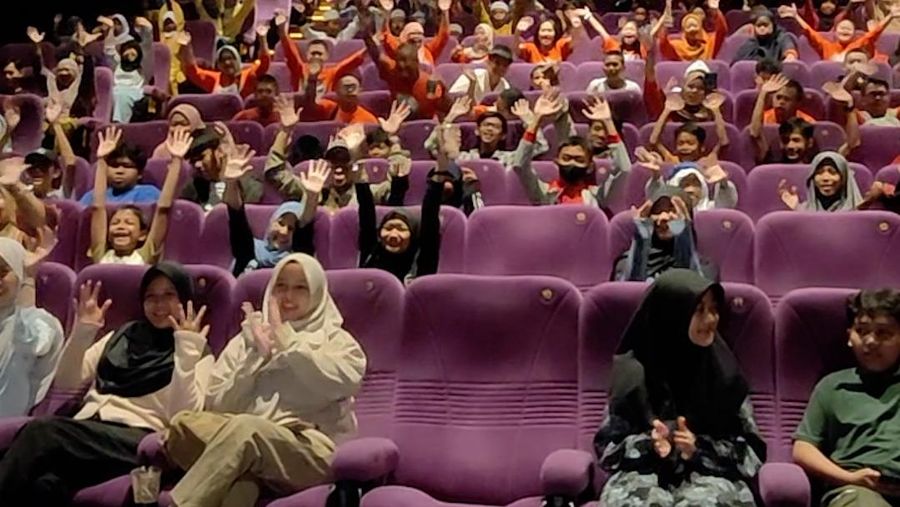 Video: CT ARSA Foundation Ajak Anak-anak Nonton Bareng Lewat Jumbo Berbuatbaik