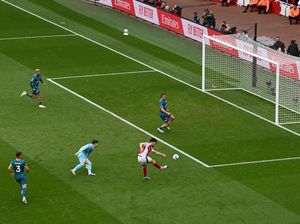 Gol Declan Rice Bawa Arsenal Ungguli Bournemouth 1-0 di Babak I Gol Declan Rice Bawa Arsenal Ungguli Bournemouth 1-0 di Babak I