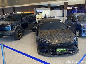 Kata Siapa Mobil Listrik Nggak Bisa Dimodif?