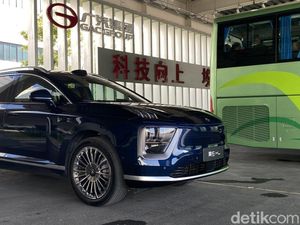 GAC Hyptec HL Bisa Masuk RI, SUV 7-Penumpang dengan Fitur Sultan GAC Hyptec HL Bisa Masuk RI, SUV 7-Penumpang dengan Fitur Sultan