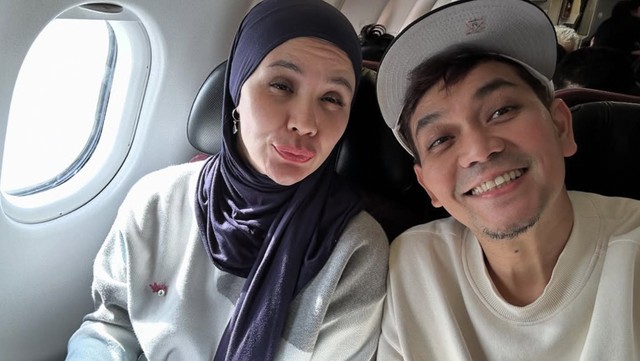 Kabar Terkini Artis dari InsertLive : Ingin Pindah ke Australia, Indra Bekti Rela Bekerja Jadi Tukang Cuci Piring