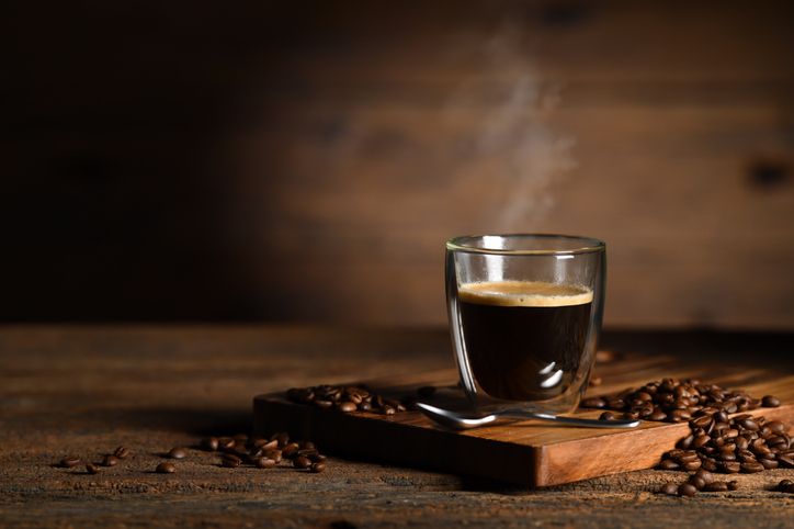 minum kopi