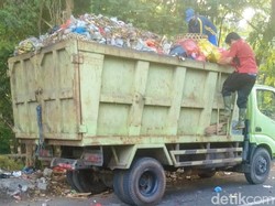 Volume Sampah di Karangasem Naik 30% Saat Galungan-Kuningan