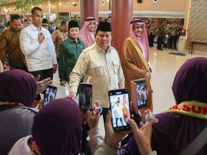 Prabowo Resmikan Terminal Khusus Haji dan Umrah di Soetta Prabowo Resmikan Terminal Khusus Haji dan Umrah di Soetta