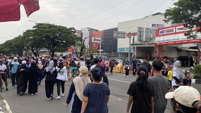 Suasana car free day (CFD) perdana di Jalan Margonda Raya, Depok hari ini, Minggu (4/52025). (Devi/detikcom)