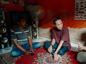 Walkot Palembang Bantu Driver Ojol yang Hilang Motor Saat Antar Pesanan