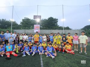 Youth Eagles Soccer School: Demi Karakter Pemain Muda yang Lebih Baik Youth Eagles Soccer School: Demi Karakter Pemain Muda yang Lebih Baik