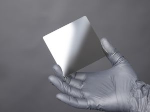 Waw! Ada Kaca Penyimpan Data yang Tahan Suhu Esktrem