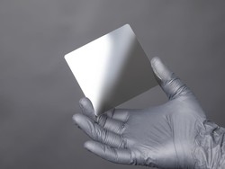 Masa Depan Penyimpanan Data Ada di Kaca Keramik