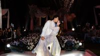 Dansa Romantis Harris Vriza dan Haviza Devi Anjani di Pesta Pernikahan