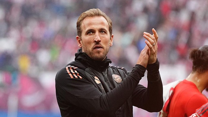 Harry Kane of Bayern Munich  gestures during the 1. Bundesliga match between RB Leipzig and FC Bayern München at Red Bull arena, Leipzig, Germany on May 3, 2025.  (Photo by Ulrik Pedersen/NurPhoto via Getty Images)