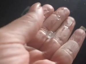 Hujan Es dan Angin Kencang Terjang Prambanan Klaten Hujan Es dan Angin Kencang Terjang Prambanan Klaten