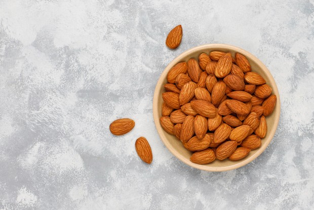 Kacang almond