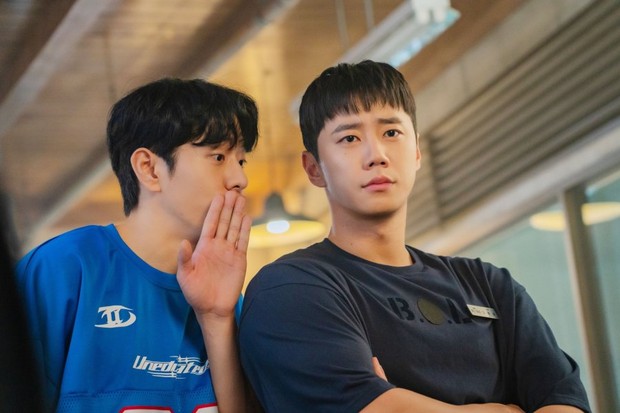 Lee Jun Young di Pump Up the Healthy Love (2025)/Foto: dok. KBS2