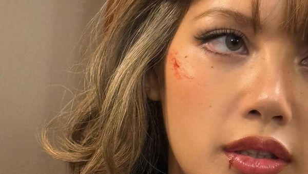 Kecantikan Lisa yang Priceless!