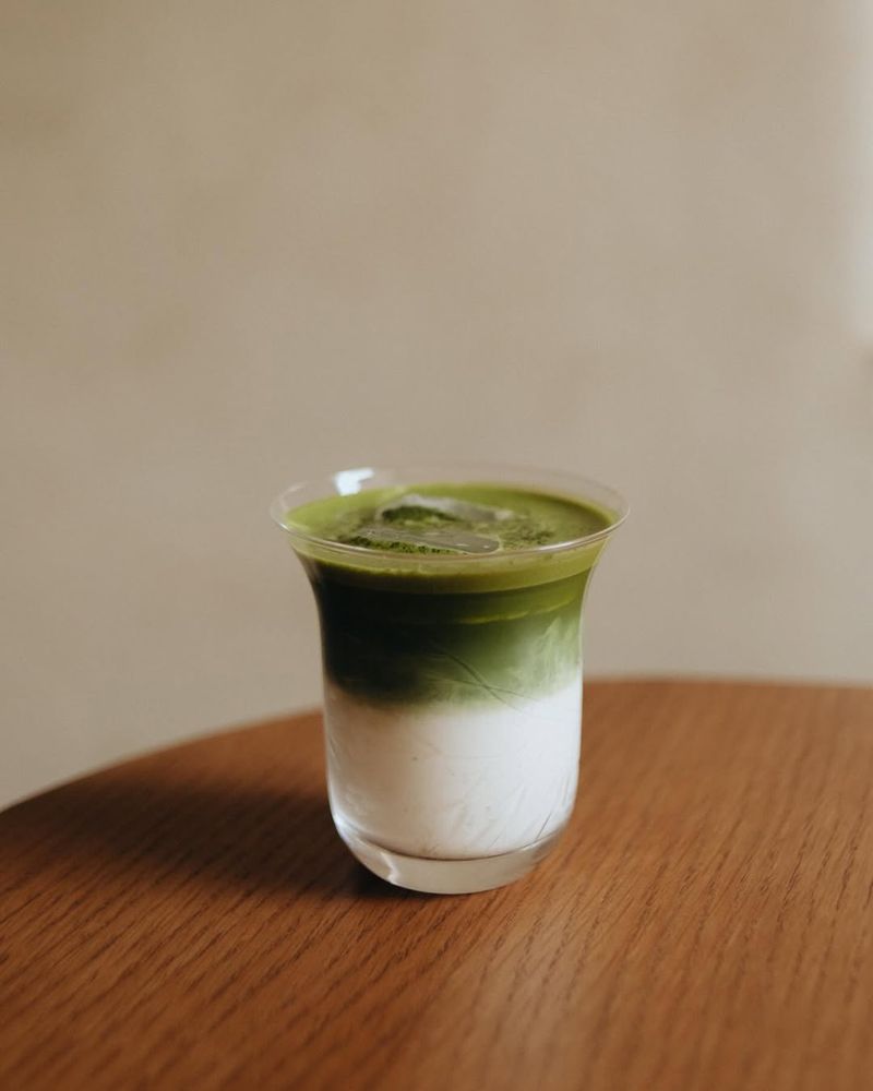 kafe matcha gres di Jakarta