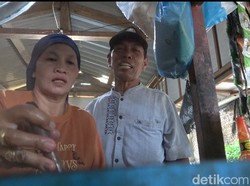 Pasutri Penjual Bakso di Lamongan Naik Haji Usai Menanti 12 Tahun