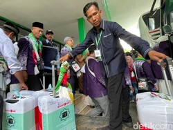 Kloter Pertama CJH Embarkasi Banjarmasin Mulai Diberangkatkan