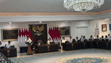 Prabowo Pimpin Sidang Kabinet di Istana Didampingi Gibran, Menteri-Wamen Hadir