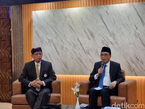 Profesor Madyan Terpilih Jadi Rektor Unair Periode 2025-2030