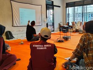 Asa Teman Tuli Wujudkan Pariwisata Inklusif di Tasikmalaya Asa Teman Tuli Wujudkan Pariwisata Inklusif di Tasikmalaya