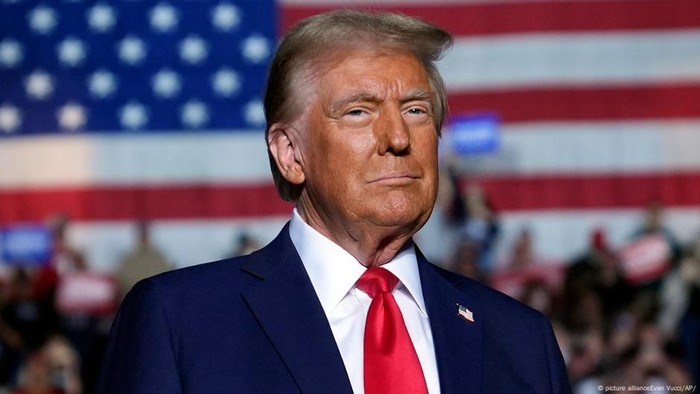 Trump Guncang Industri Film: Tarif 100% untuk Film Asing! Trump Guncang Industri Film: Tarif 100% untuk Film Asing!