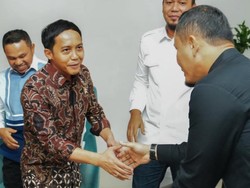 Menhut Dukung Walkot Agung Soal Penertiban Baliho-Jalur Hijau di Pekanbaru