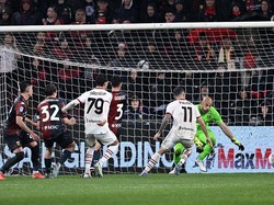 Comeback, AC Milan Permalukan Genoa 2-1