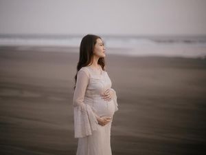 5 Foto Maternity Aaliyah Massaid, Gak Sabar Bertemu Anak