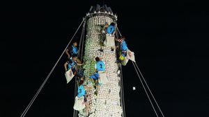 Adu Cepat Panjat Menara Roti di Pulau Cheung Chau Hong Kong