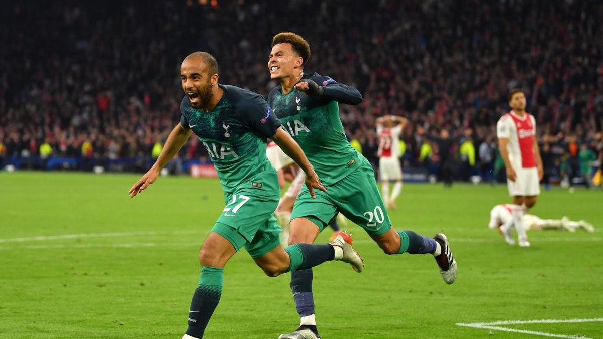 Tottenham Hotspur saat comeback di kandang Ajax Amsterdam (Getty Images/Dan Mullan)