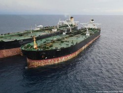Bisakah Trump Hentikan Ekspor Minyak Iran ke China?