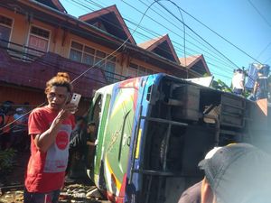 ALS Bantah Bus Terbalik Tewaskan 12 Orang di Padang Panjang karena Rem Blong ALS Bantah Bus Terbalik Tewaskan 12 Orang di Padang Panjang karena Rem Blong