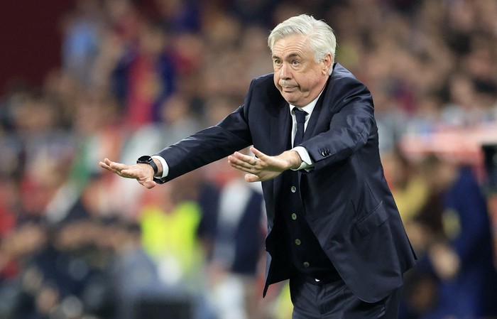 Carlo Ancelotti Soccer Football - Copa del Rey - Final - FC Barcelona v Real Madrid - Estadio de La Cartuja, Seville, Spain - April 27, 2025 Real Madrid coach Carlo Ancelotti reacts REUTERS/Borja Suarez