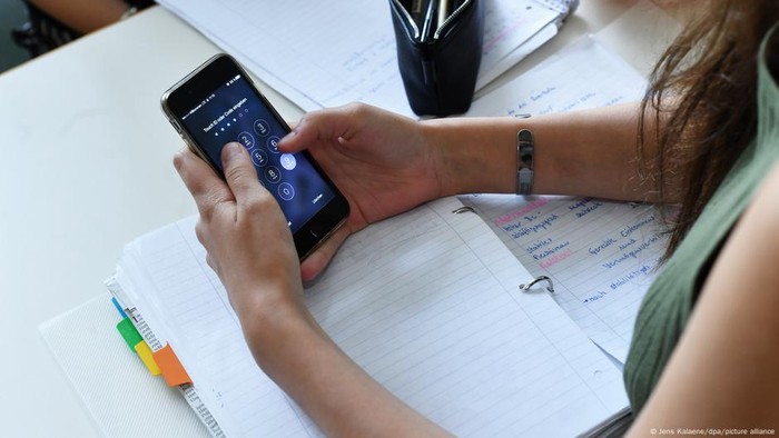  larangan handphone
