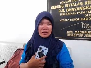 Pilu Anak 10 Tahun Tewas Usai Motor yang Dikendarai Ibunya Ditabrak Truk