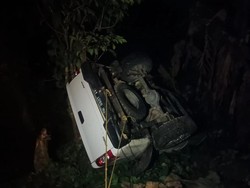 Mobil di Luwu Utara Terjun ke Jurang Saat Sopir Hendak Nyalakan Rokok