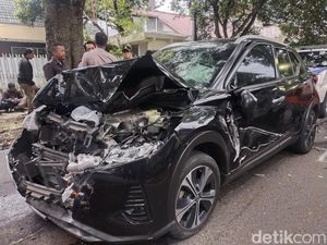 Menanti Status Hukum Penabrak Mati Siswa SMAN 5 Bandung Menanti Status Hukum Penabrak Mati Siswa SMAN 5 Bandung