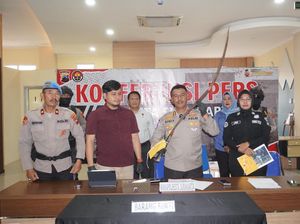 Polresta Solo Ciduk 2 Remaja Bawa Celurit 1,5 Meter