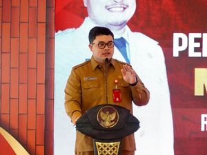 Bupati Kediri Minta Pembangunan Fokus pada Layanan Dasar-Entas Kemiskinan Bupati Kediri Minta Pembangunan Fokus pada Layanan Dasar-Entas Kemiskinan