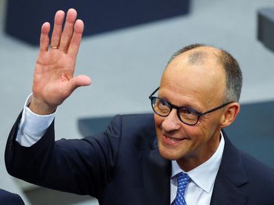 Senyum Friedrich Merz Usai Terpilih Jadi Kanselir Jerman