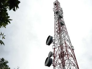 Sinyal 5G Telkomsel Kini Sudah Tersedia Tanpa Putus di Makassar Sinyal 5G Telkomsel Kini Sudah Tersedia Tanpa Putus di Makassar