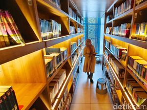 TIM Jadi Perpustakaan Pertama yang Buka Sampai Malam TIM Jadi Perpustakaan Pertama yang Buka Sampai Malam