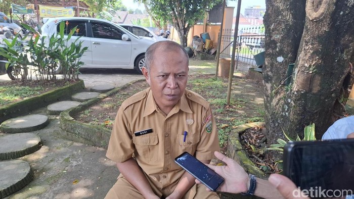 Waka Kesiswaan SMAN 1 Lubuklinggau Budiyanto Waka Kesiswaan SMAN 1 Lubuklinggau Budiyanto