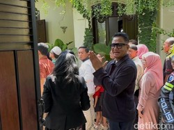 Absen Sidang Mediasi Ijazah Palsu, Jokowi Pilih Temui Andre Hehanusa
