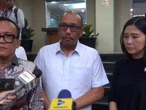 Polda Metro Jelaskan Perkembangan Kasus Dugaan Pelecehan Rektor UP Nonaktif Polda Metro Jelaskan Perkembangan Kasus Dugaan Pelecehan Rektor UP Nonaktif
