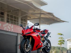 Ducati Panigale V2 Terbaru Rilis di Indonesia, Awas Kaget Tahu Harganya! Ducati Panigale V2 Terbaru Rilis di Indonesia, Awas Kaget Tahu Harganya!