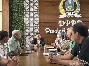 Pesangon Belum Cair, 16 Eks Karyawan Surabaya Terjebak Ketidakpastian Pesangon Belum Cair, 16 Eks Karyawan Surabaya Terjebak Ketidakpastian