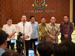 Kemenkop Gandeng Kejagung buat Kawal Koperasi Merah Putih